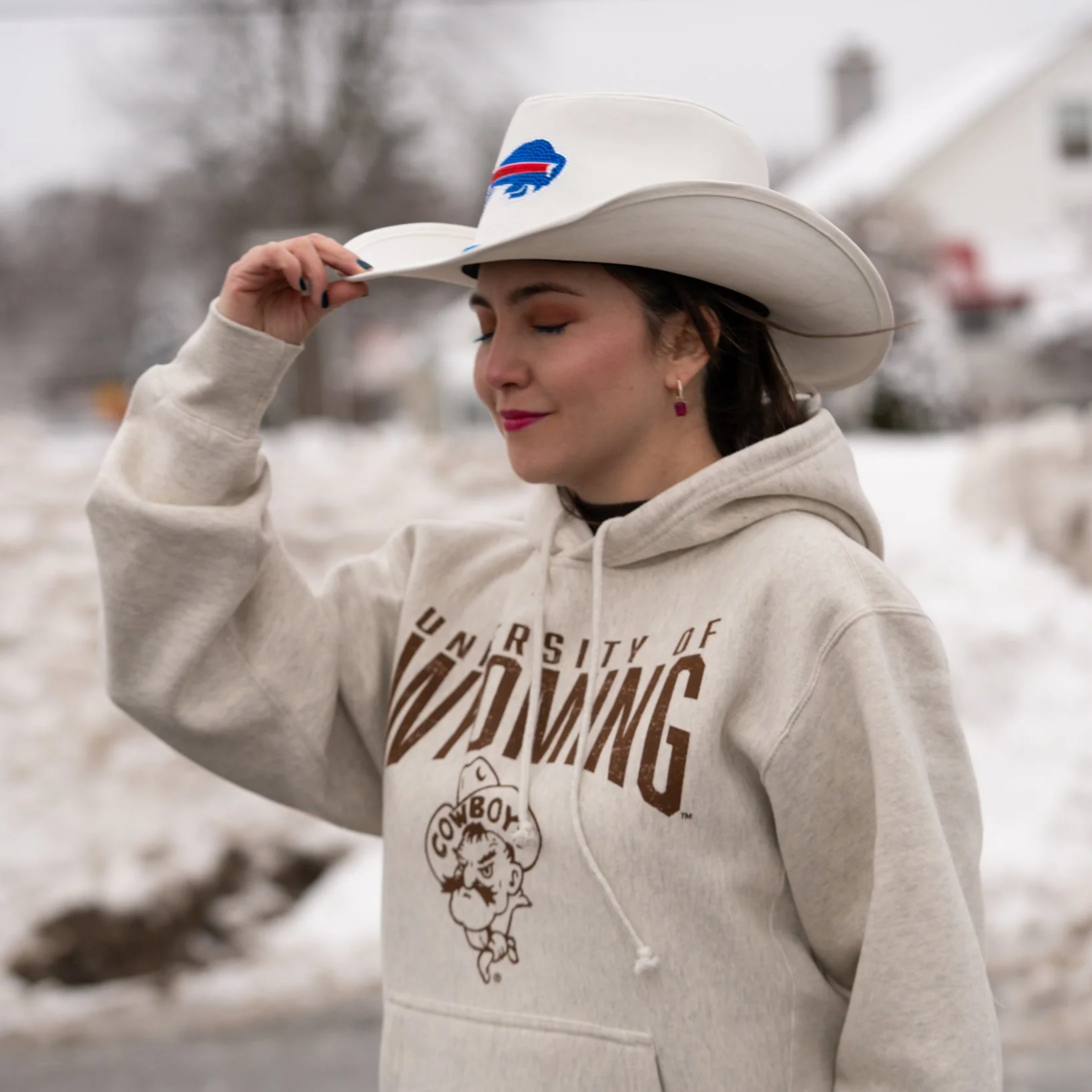 Buffalo Bills Rhinestone Charging Logo White Cowboy Hat - Image 4