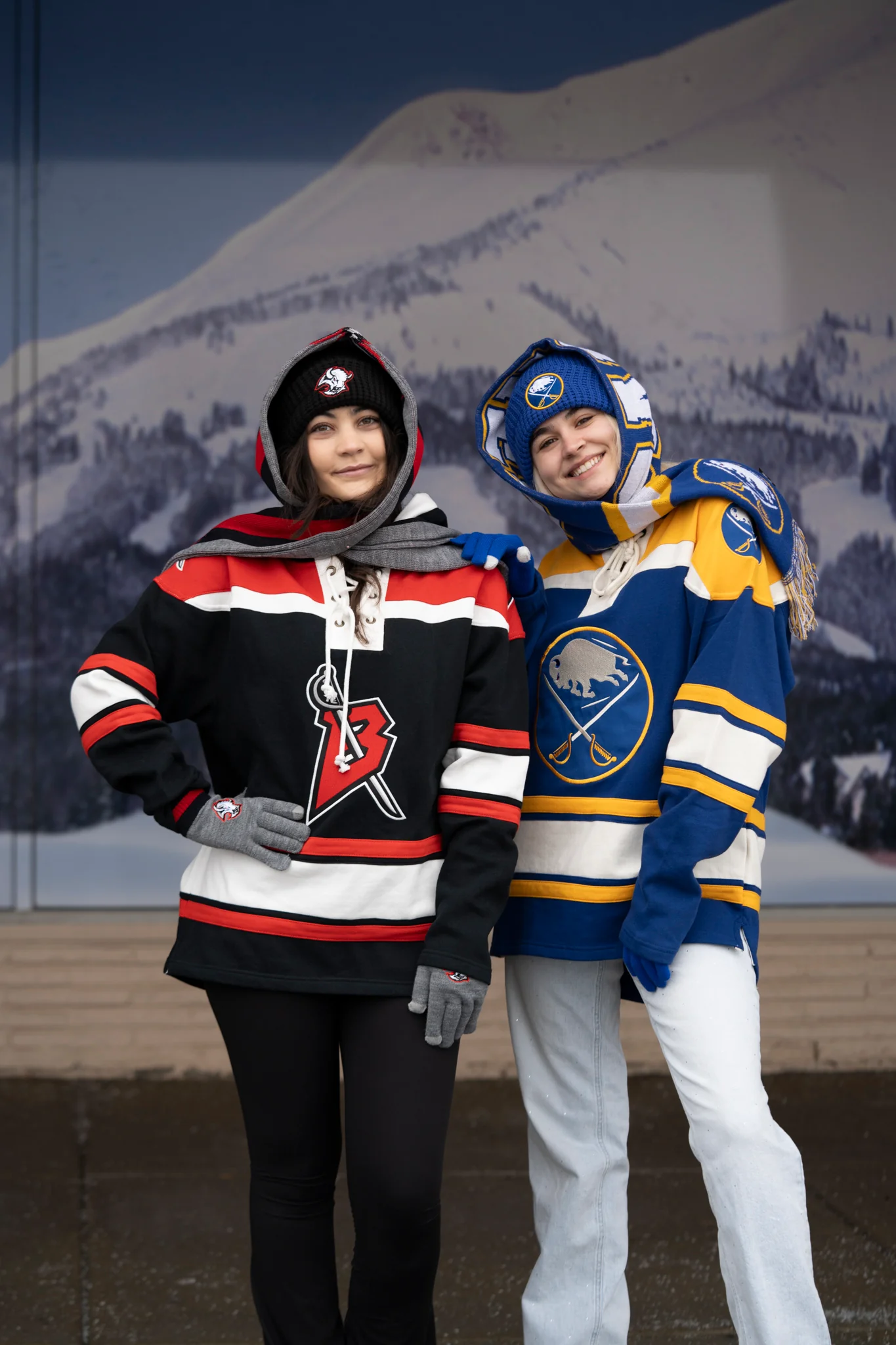 Buffalo Sabres Black & Red Winter Scarf - Image 5