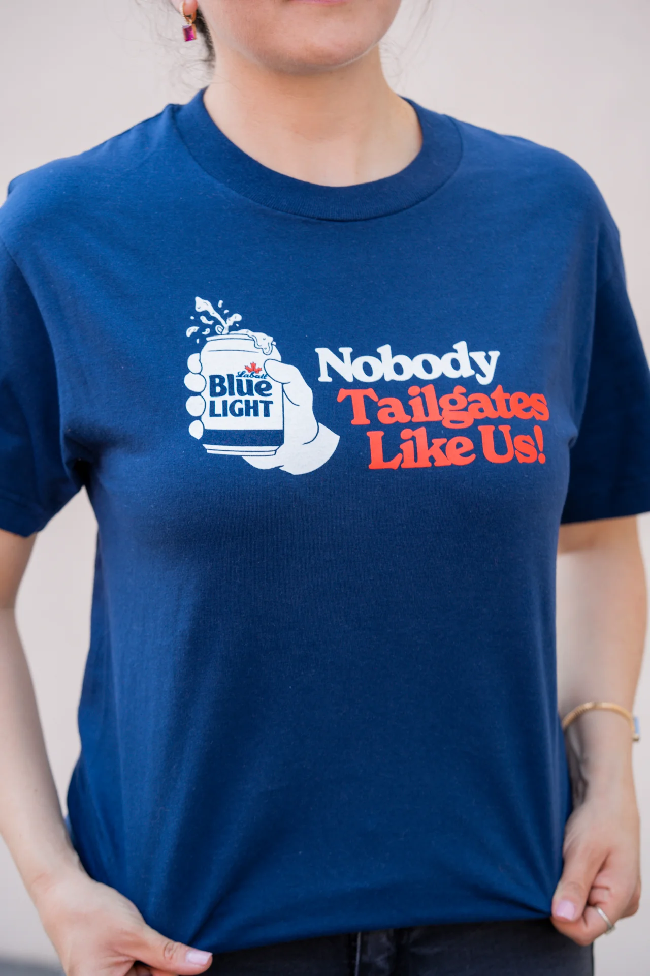 Labatt Nobody Tailgates Like Us! Navy & Red T-Shirt - Image 4