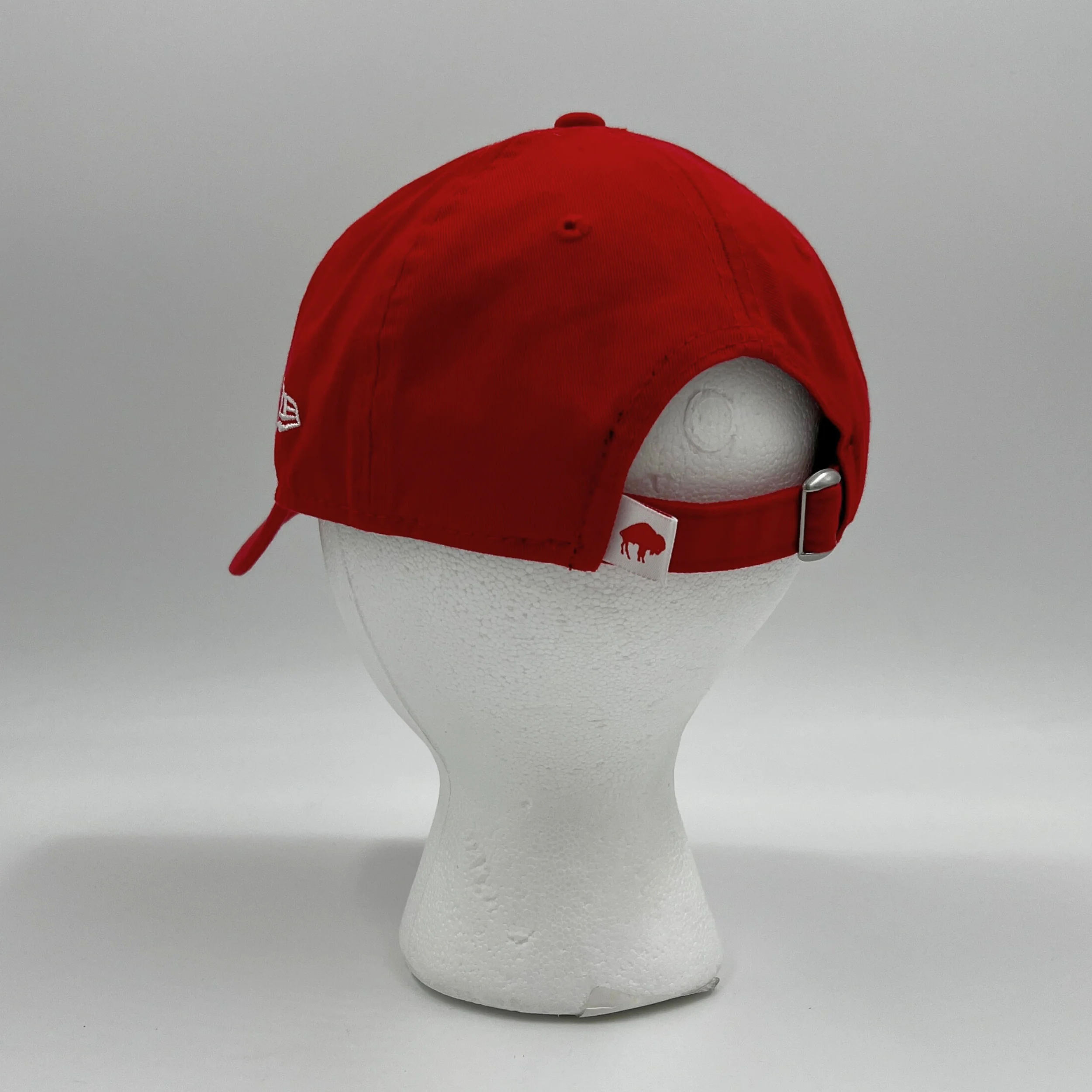 Youth New Era Bills 9TWENTY Retro Logo Red Adjustable Hat - Image 3