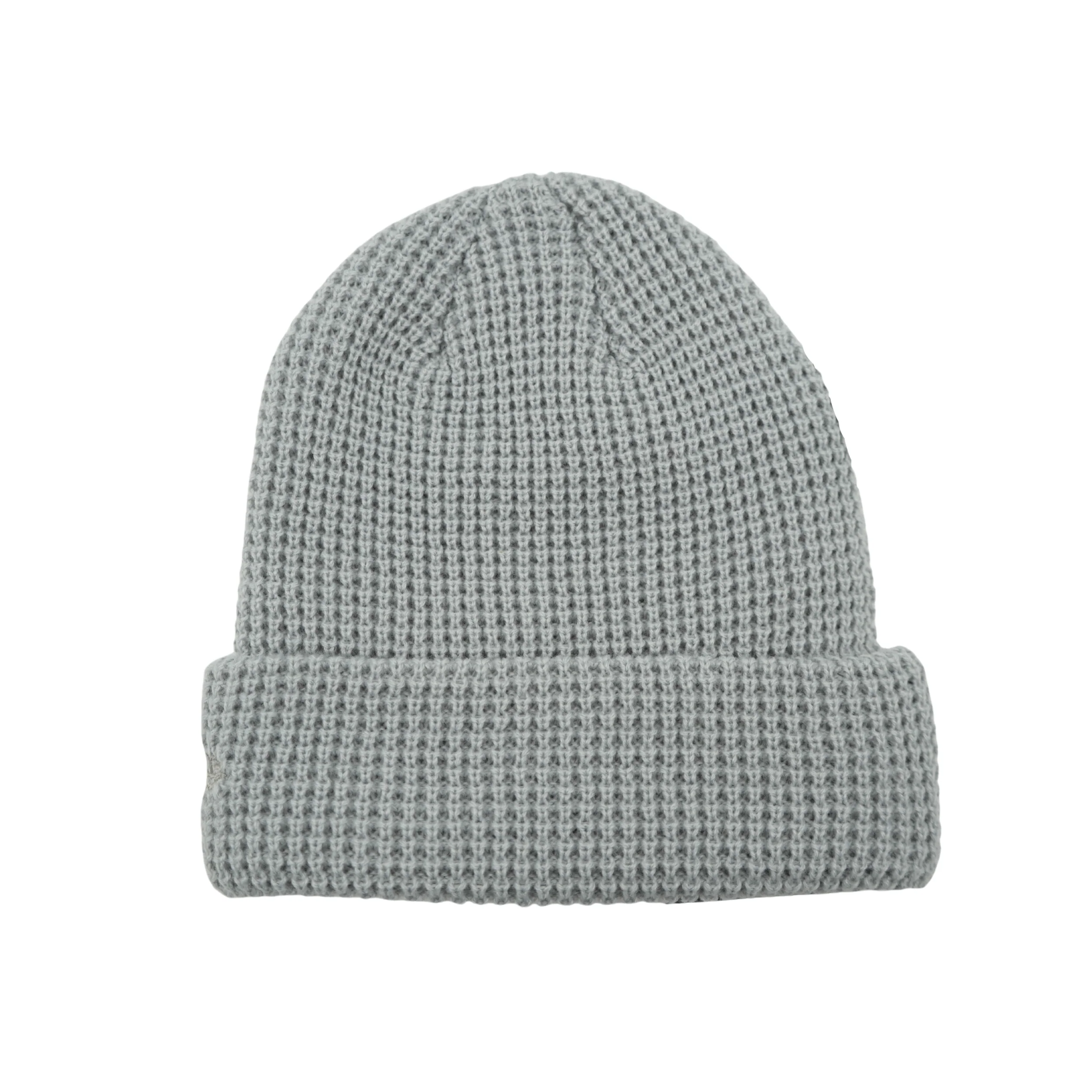 Women's New Era Buffalo Bills Gray Knit Beanie - Image 2